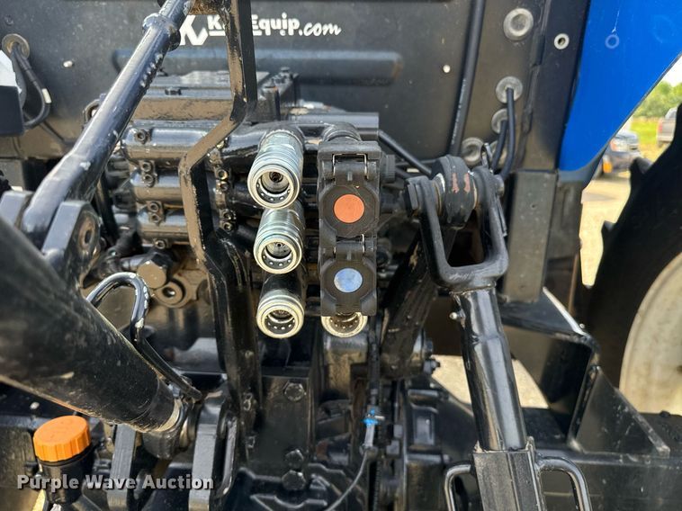 image for item DU7833 2014 New Holland T5-115 MFWD tractor