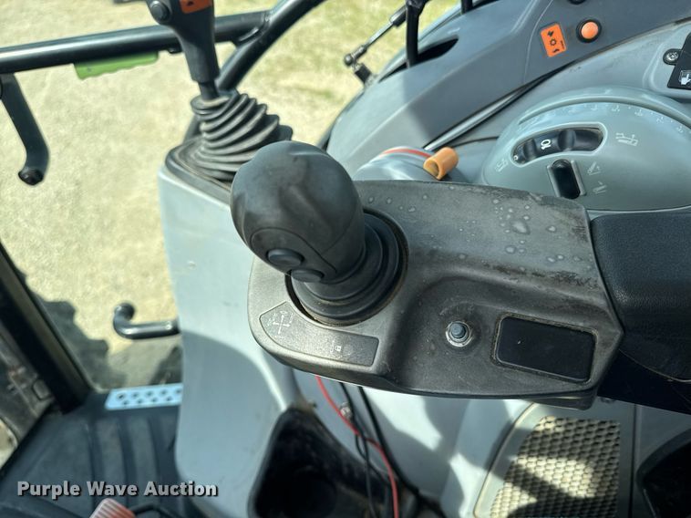 image for item DU7833 2014 New Holland T5-115 MFWD tractor