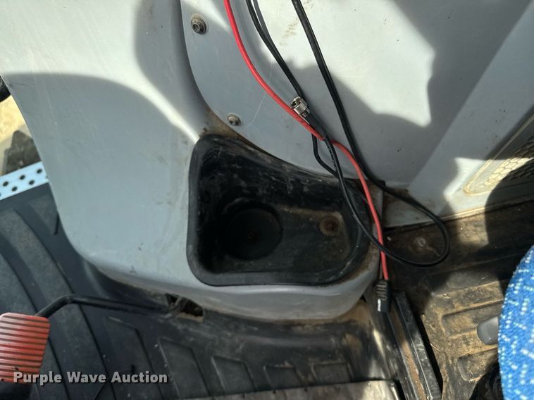 image for item DU7833 2014 New Holland T5-115 MFWD tractor