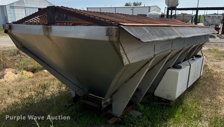 image for item DU7834 Fink spreader