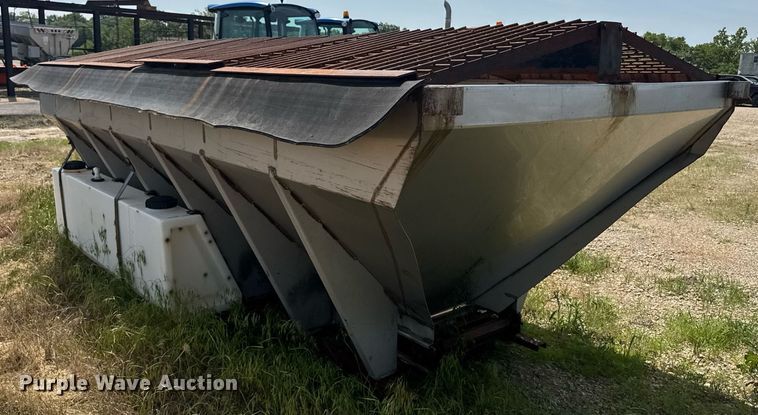 image for item DU7834 Fink spreader