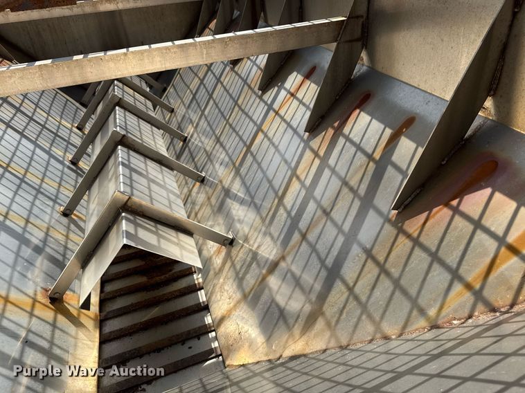 image for item DU7834 Fink spreader