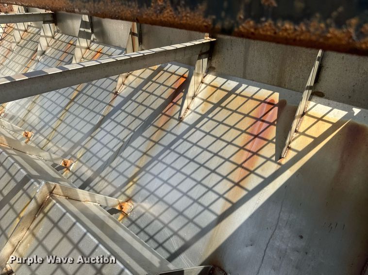 image for item DU7834 Fink spreader