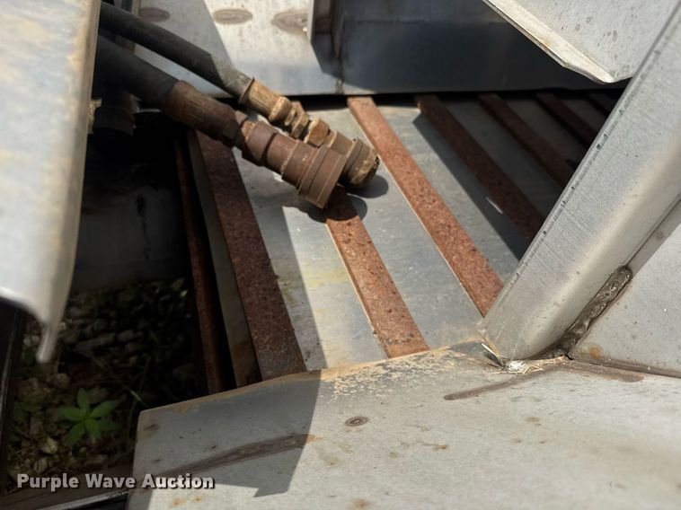 image for item DU7834 Fink spreader