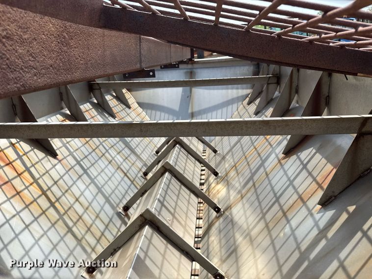 image for item DU7835 Fink spreader