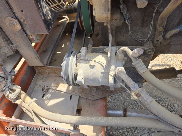 image for item DU7838 2005 Broce RJ350 broom