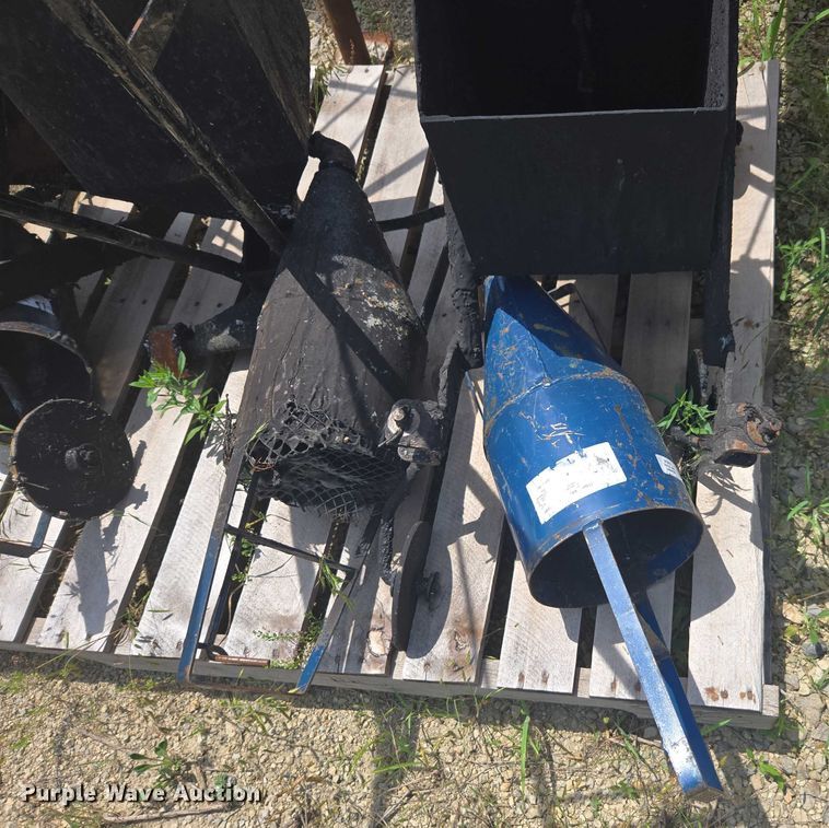 image for item DU7839 Marathon TRA pothole patcher