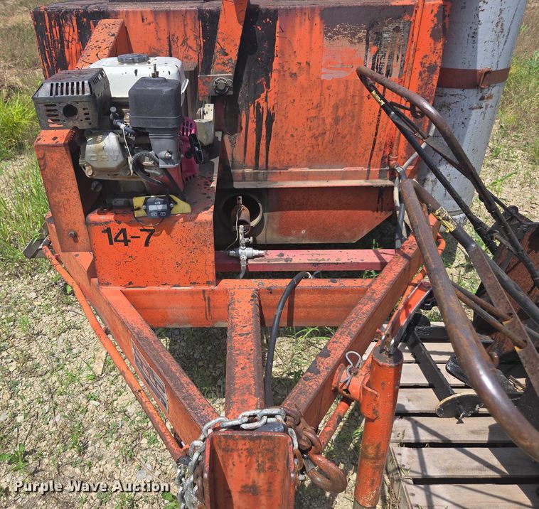 image for item DU7839 Marathon TRA pothole patcher