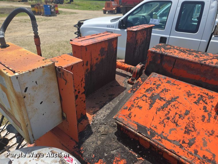 image for item DU7839 Marathon TRA pothole patcher