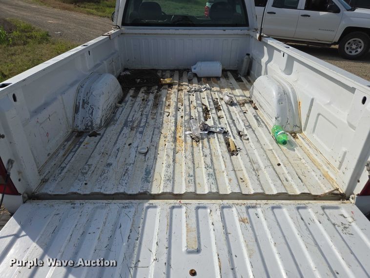 image for item DU7841 1999 Chevrolet Silverado 1500 pickup truck