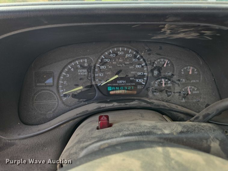 image for item DU7841 1999 Chevrolet Silverado 1500 pickup truck