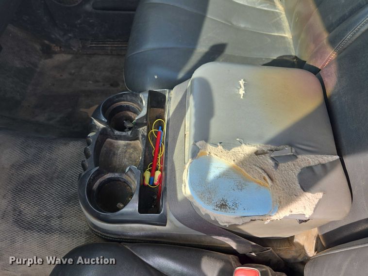 image for item DU7841 1999 Chevrolet Silverado 1500 pickup truck