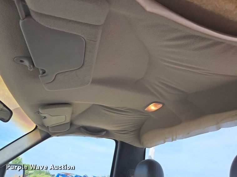 image for item DU7841 1999 Chevrolet Silverado 1500 pickup truck