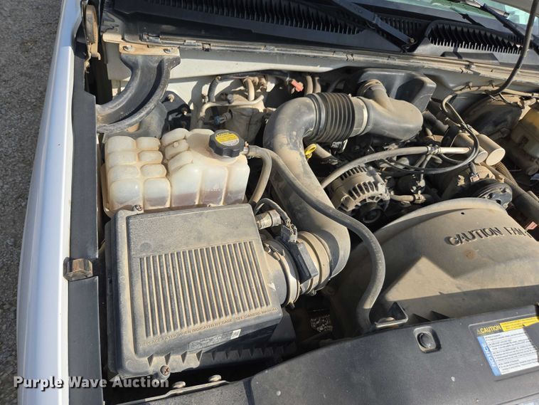 image for item DU7841 1999 Chevrolet Silverado 1500 pickup truck