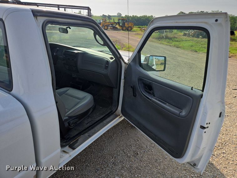 image for item DU7842 2006 Ford Ranger pickup truck