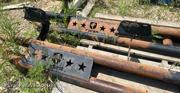 image for item DU7844 Pickup truck parts