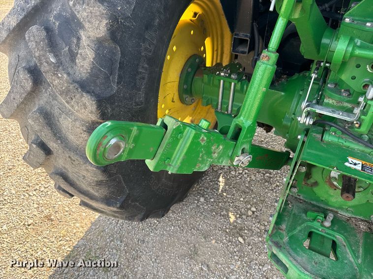 image for item DU7846 2019 John Deere 5100E MFWD tractor