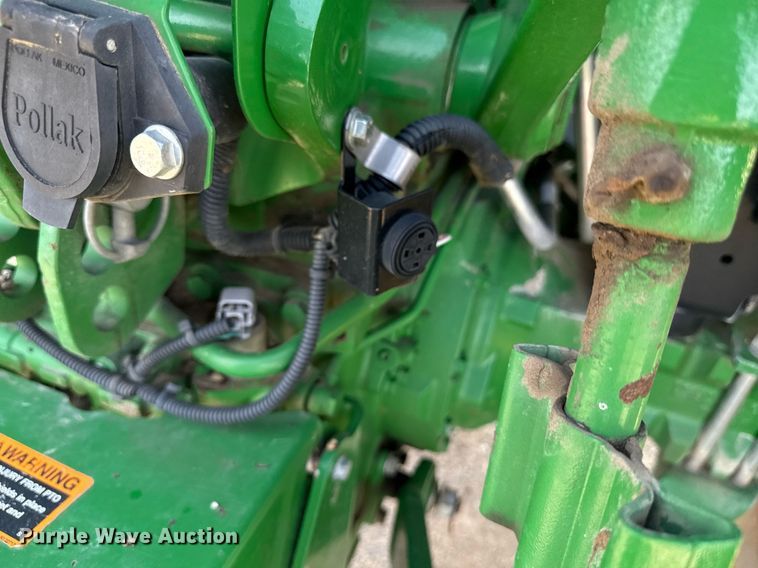 image for item DU7846 2019 John Deere 5100E MFWD tractor