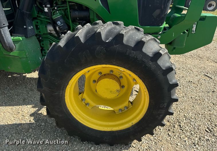 image for item DU7846 2019 John Deere 5100E MFWD tractor