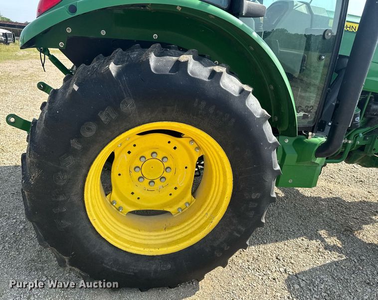 image for item DU7846 2019 John Deere 5100E MFWD tractor