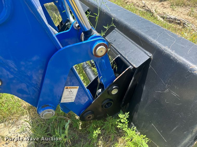 image for item DU7847 New holland 665Tl loader