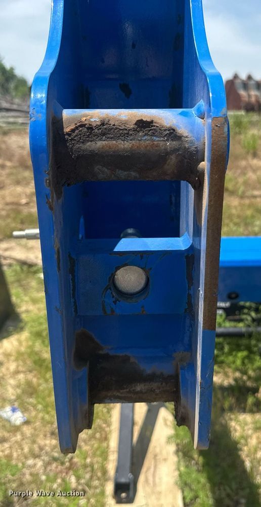 image for item DU7847 New holland 665Tl loader