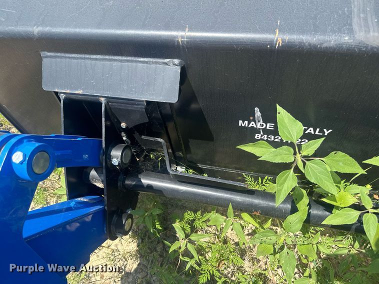 image for item DU7849 New holland 665TL loader