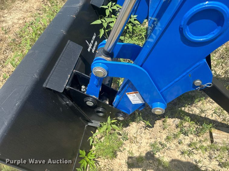 image for item DU7849 New holland 665TL loader