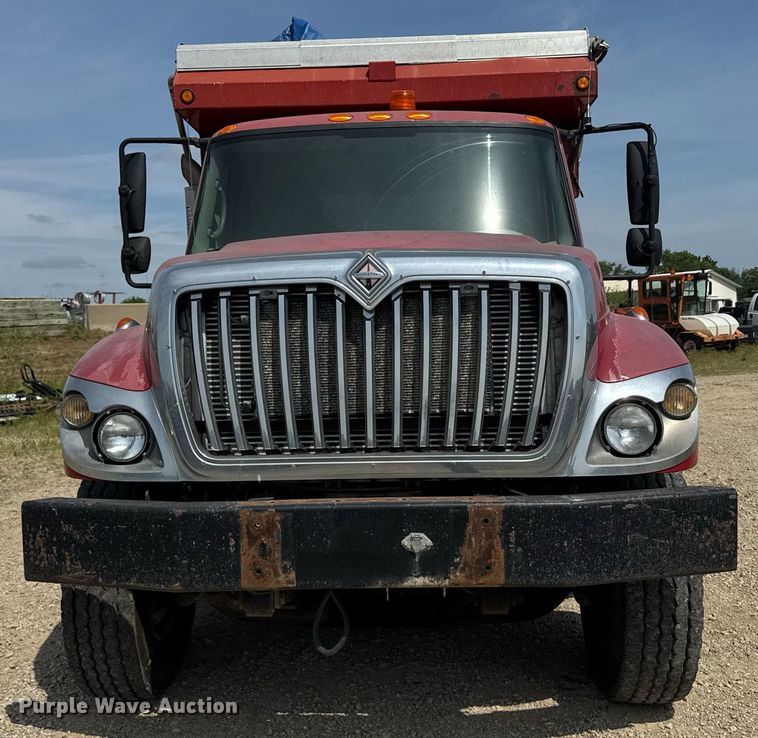 image for item DU7851 2008 International 7500 dump truck