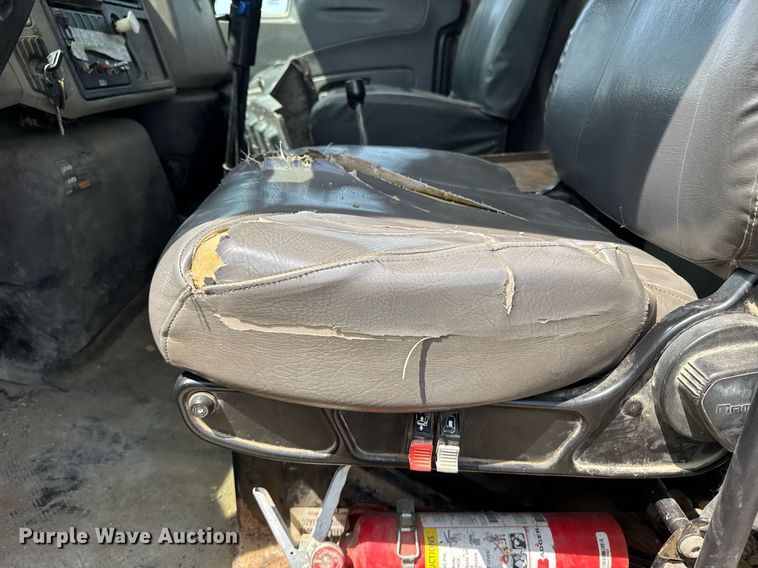 image for item DU7851 2008 International 7500 dump truck