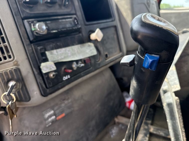 image for item DU7851 2008 International 7500 dump truck