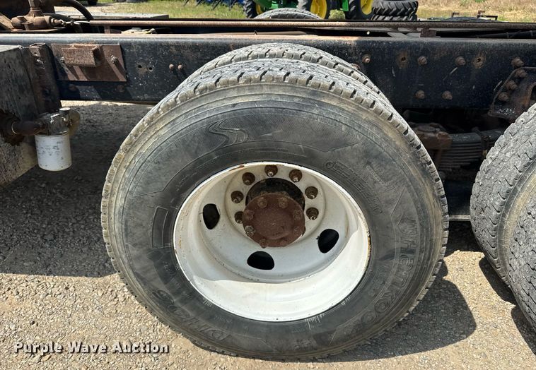 image for item DU7851 2008 International 7500 dump truck