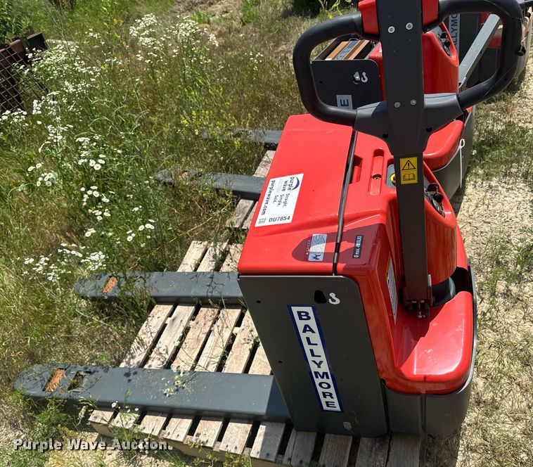 image for item DU7854 2020 Ballymore pallet jack