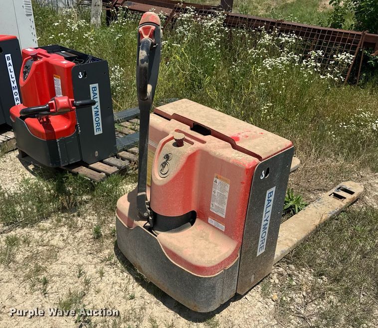 image for item DU7855 (2) Ballymore Bally Pal 40L pallet jacks