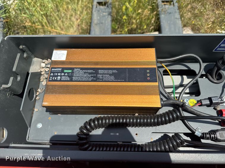 image for item DU7855 (2) Ballymore Bally Pal 40L pallet jacks