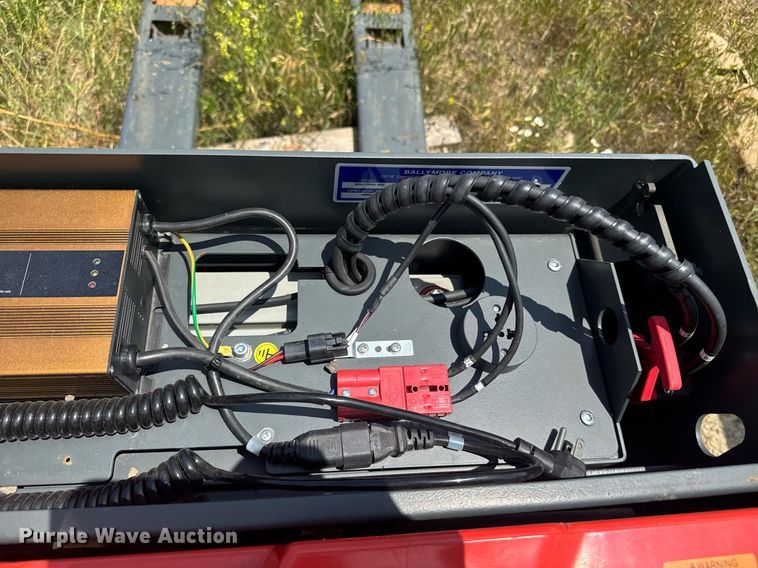 image for item DU7855 (2) Ballymore Bally Pal 40L pallet jacks