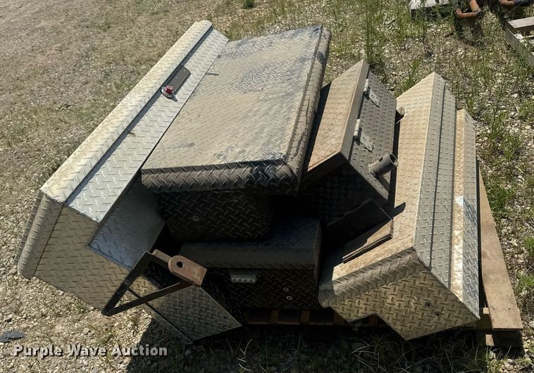 image for item DU7857 (6) toolboxes 