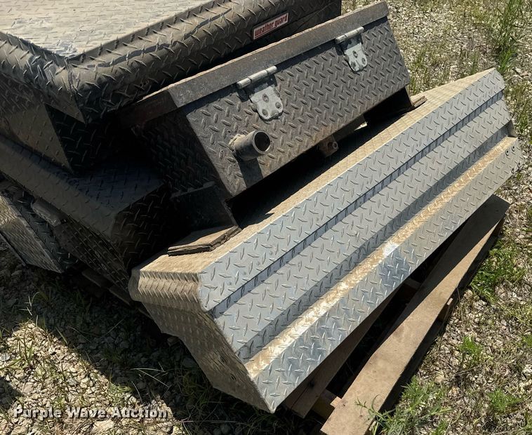 image for item DU7857 (6) toolboxes 