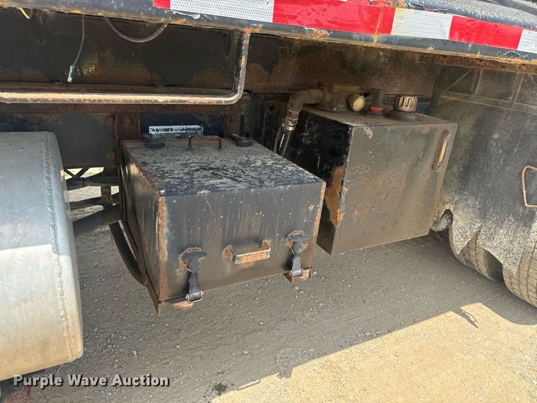 image for item DU7863 2008 International 7500 dump truck