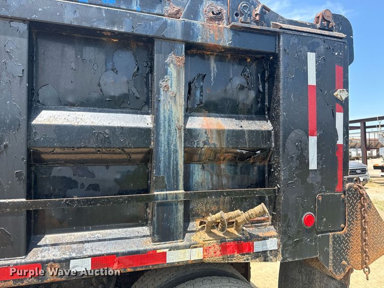 image for item DU7863 2008 International 7500 dump truck