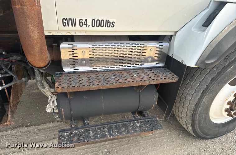 image for item DU7863 2008 International 7500 dump truck