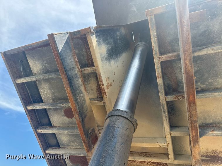 image for item DU7863 2008 International 7500 dump truck