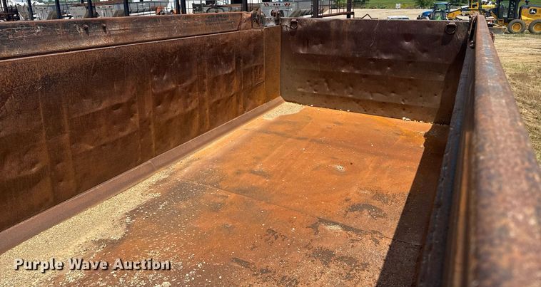 image for item DU7863 2008 International 7500 dump truck