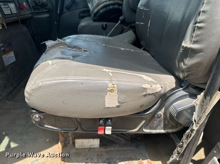 image for item DU7863 2008 International 7500 dump truck