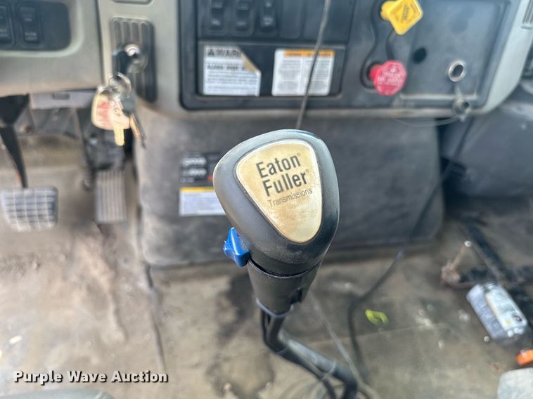 image for item DU7863 2008 International 7500 dump truck