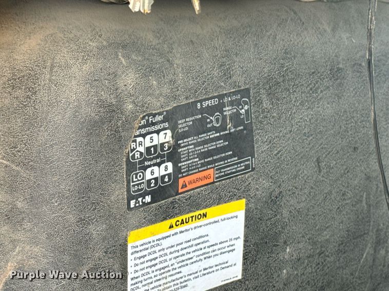 image for item DU7863 2008 International 7500 dump truck