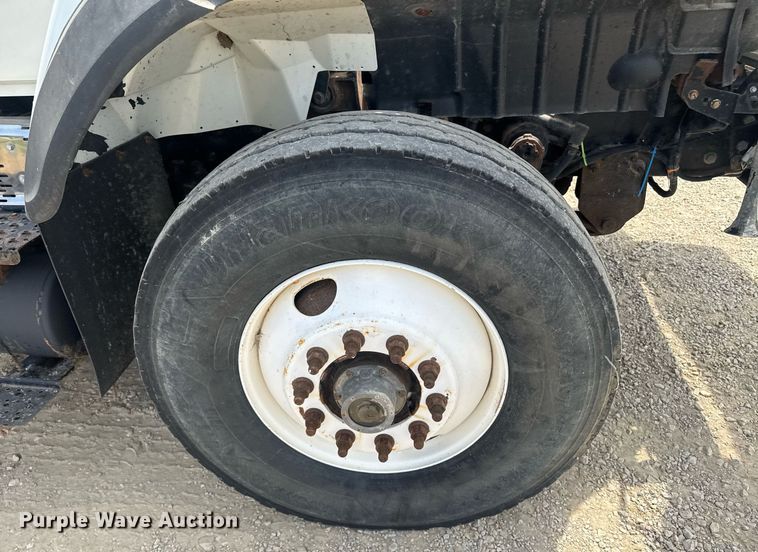 image for item DU7863 2008 International 7500 dump truck