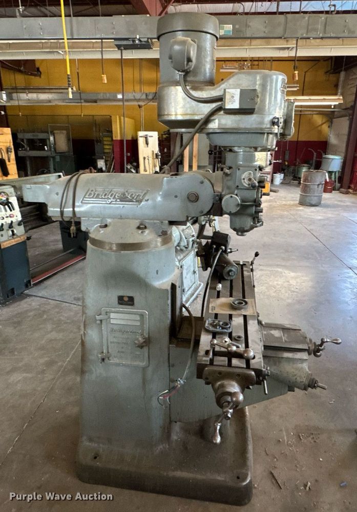 image for item DU9871 Bridgeport 143822 milling machine