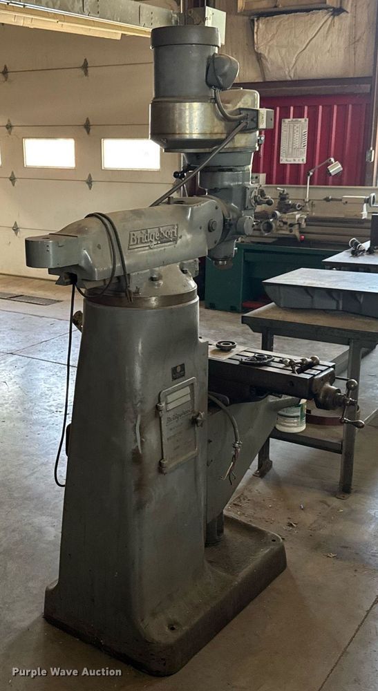 image for item DU9871 Bridgeport 143822 milling machine