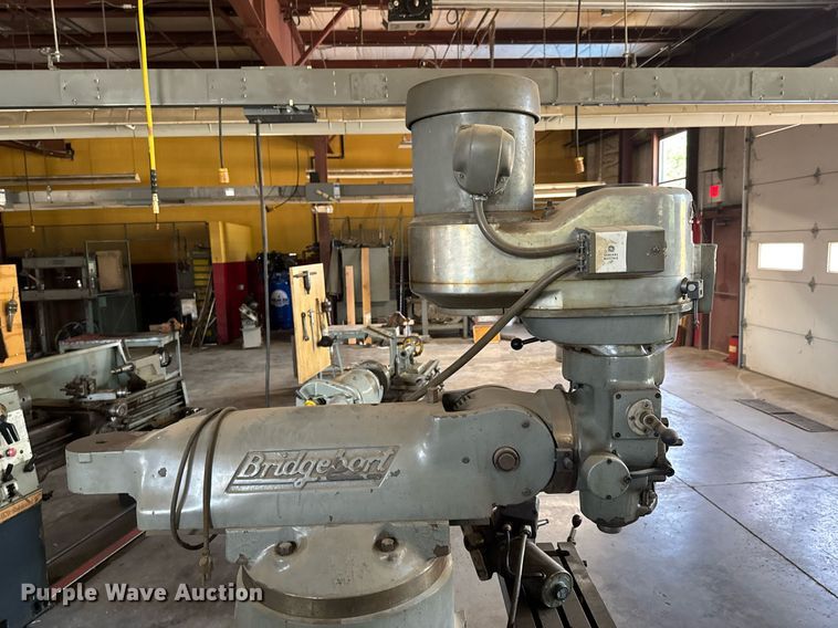 image for item DU9871 Bridgeport 143822 milling machine